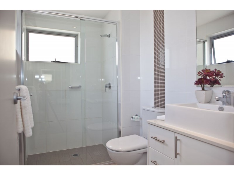 34/83 Marine Parade, Redcliffe QLD 4020