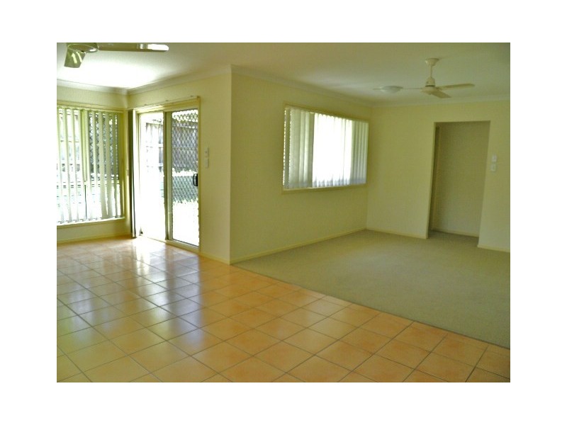 18 Cockatiel Court, Deception Bay QLD 4508
