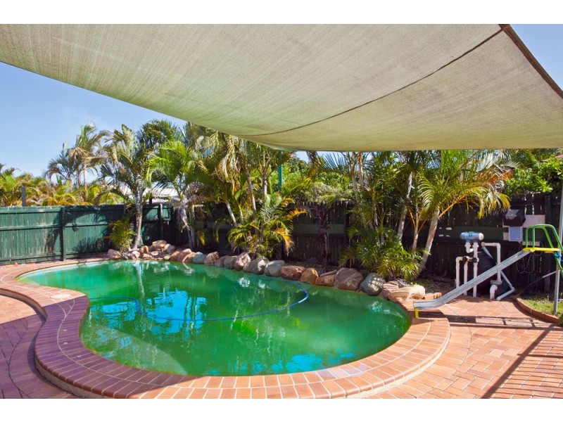 11 Hampshire Court, Kippa-ring QLD 4021
