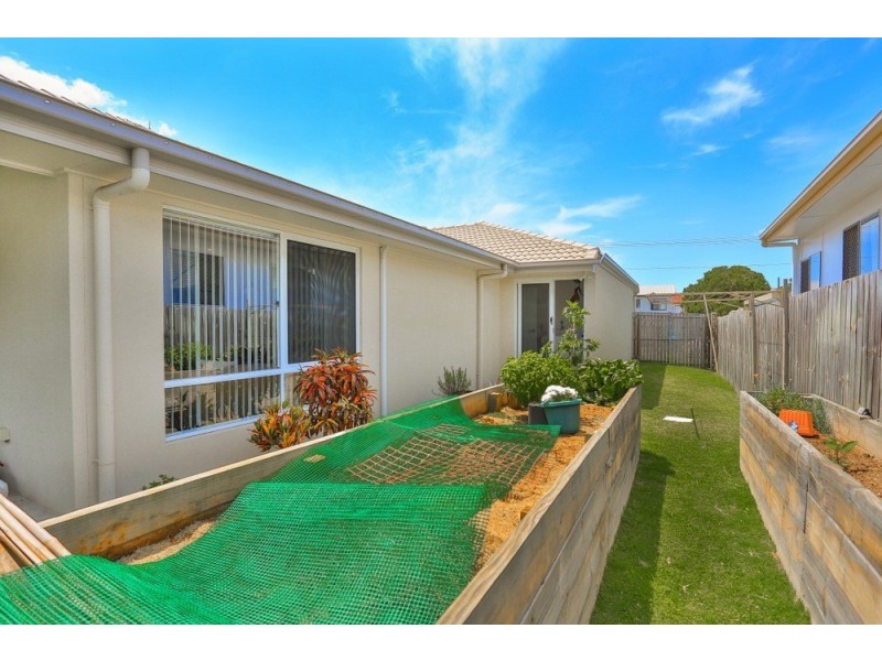 1a Edwin Street, Redcliffe QLD 4020
