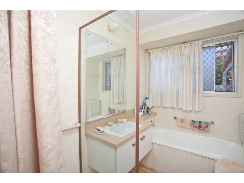 24 Lime Street, Redcliffe QLD 4020
