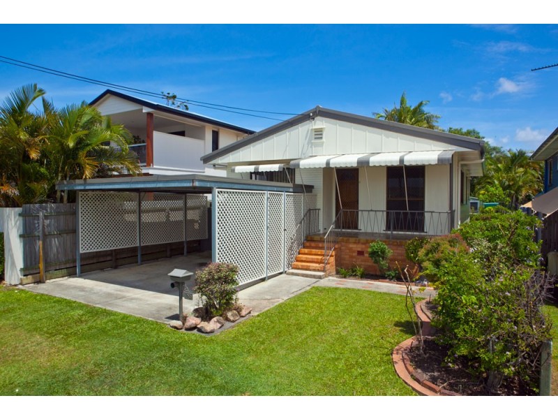 29 Mein Street, Scarborough QLD 4020