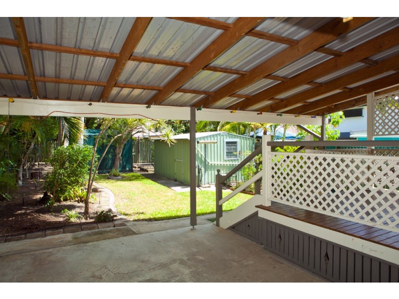 29 Mein Street, Scarborough QLD 4020