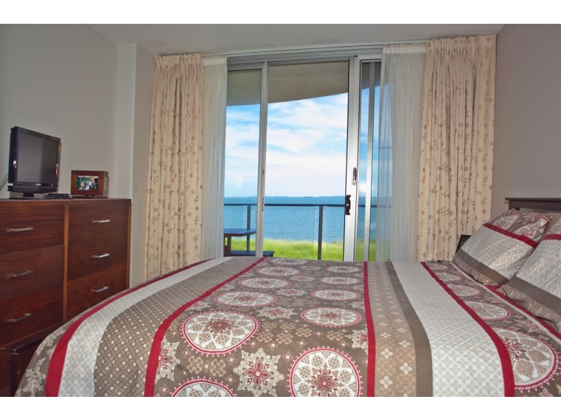 4/5 Lilla Street, Woody Point QLD 4019