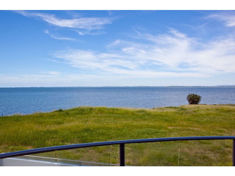 4/5 Lilla Street, Woody Point QLD 4019