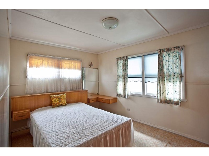 59 Mein Street, Scarborough QLD 4020