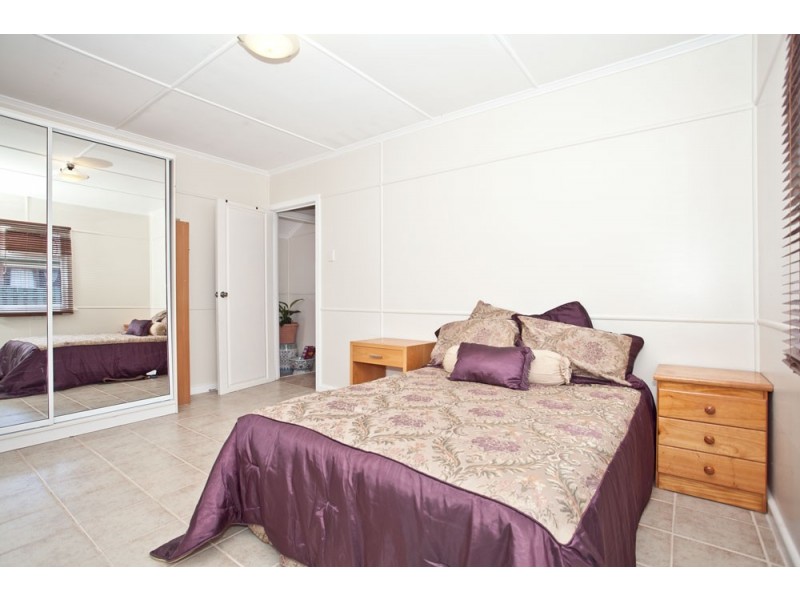 102 Victoria Avenue, Margate QLD 4019