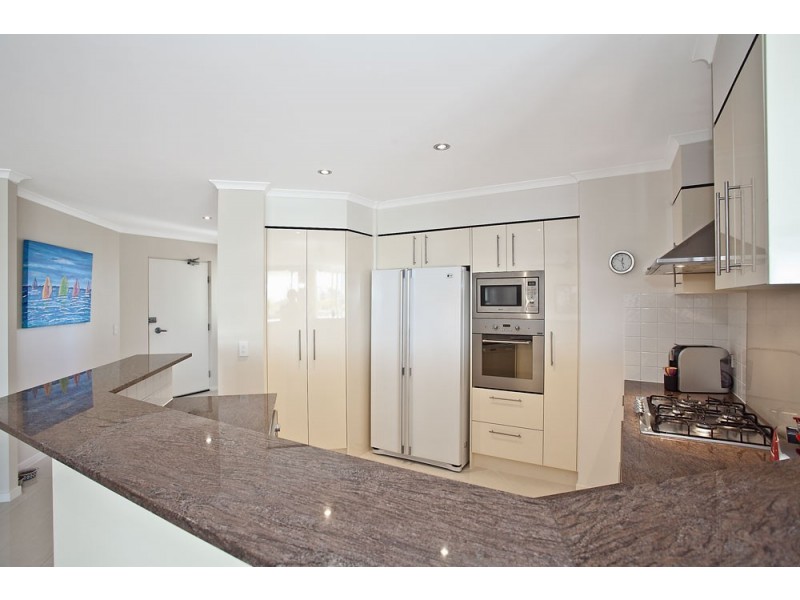 24/43 Marine Parade, Redcliffe QLD 4020
