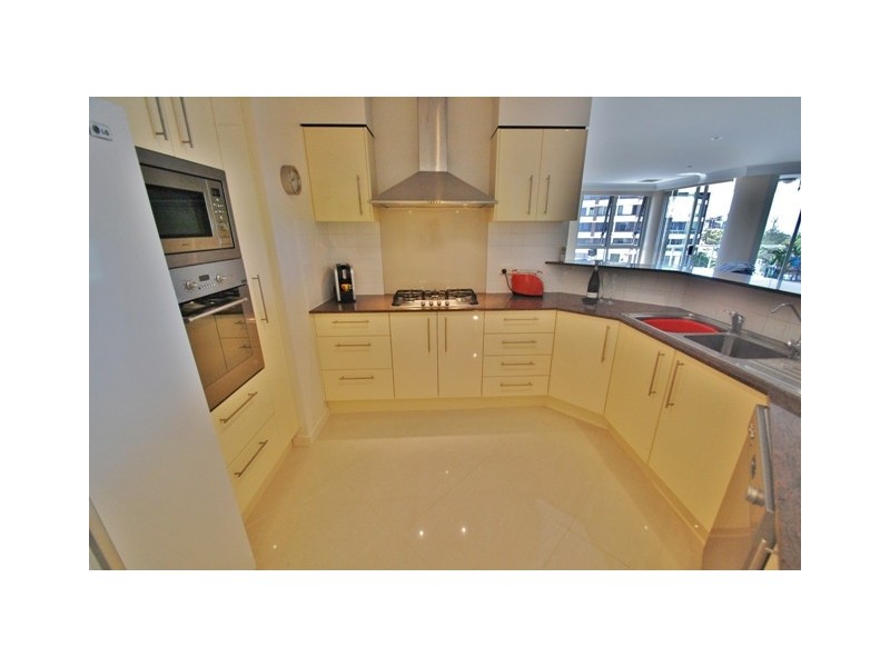 24/43 Marine Parade, Redcliffe QLD 4020