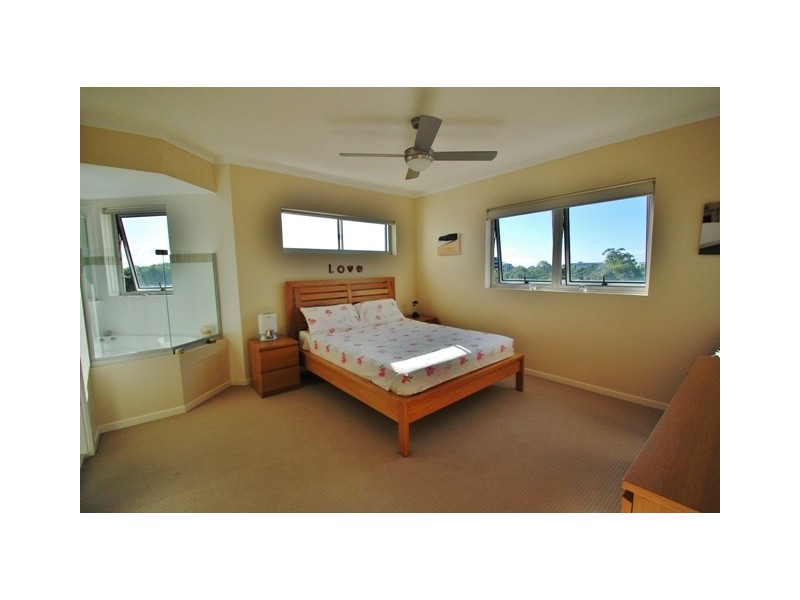 24/43 Marine Parade, Redcliffe QLD 4020