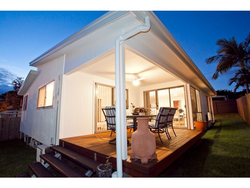 2a Dale Street, Clontarf QLD 4019