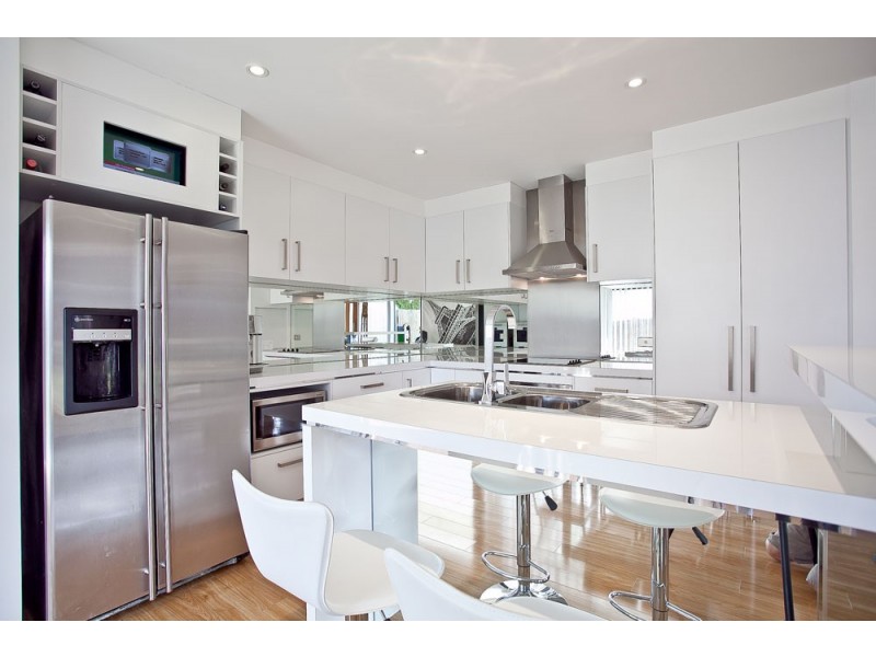 2a Dale Street, Clontarf QLD 4019