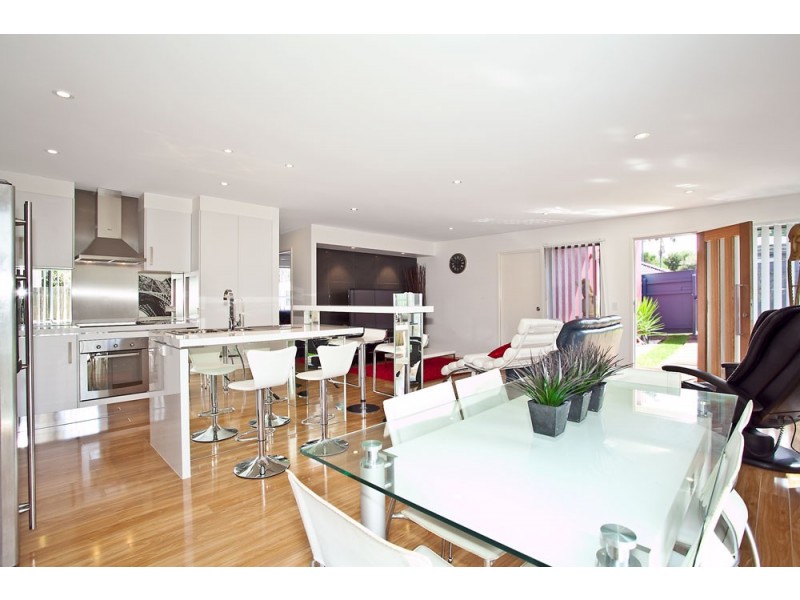 2a Dale Street, Clontarf QLD 4019