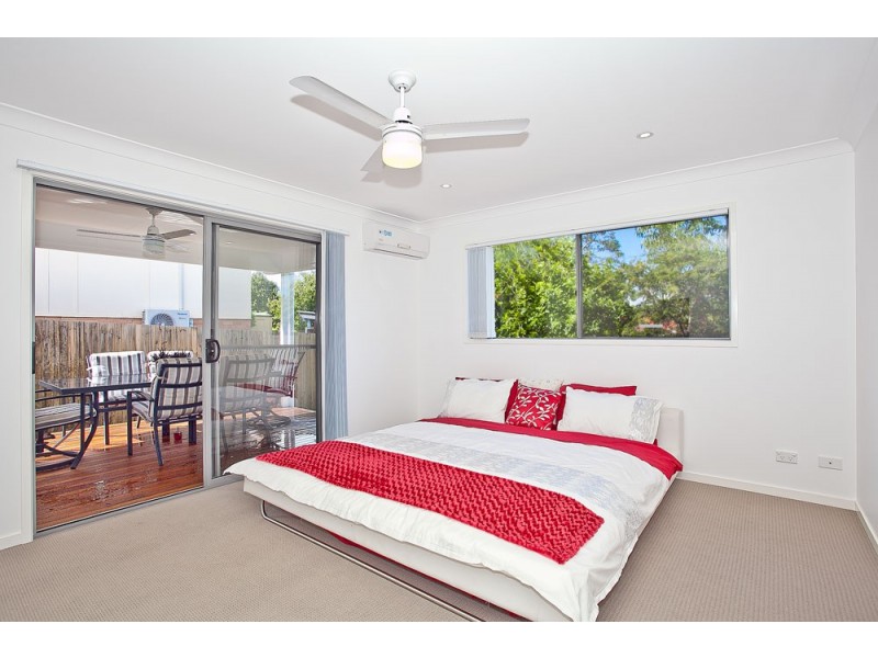 2a Dale Street, Clontarf QLD 4019