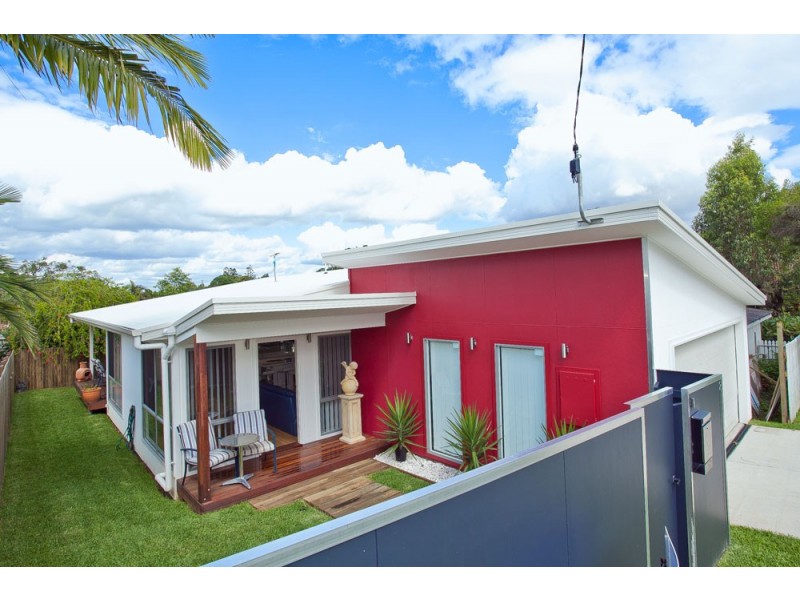 2a Dale Street, Clontarf QLD 4019