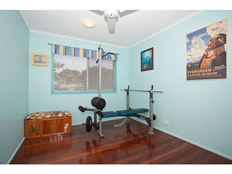 16 Wendy Crescent, Clontarf QLD 4019