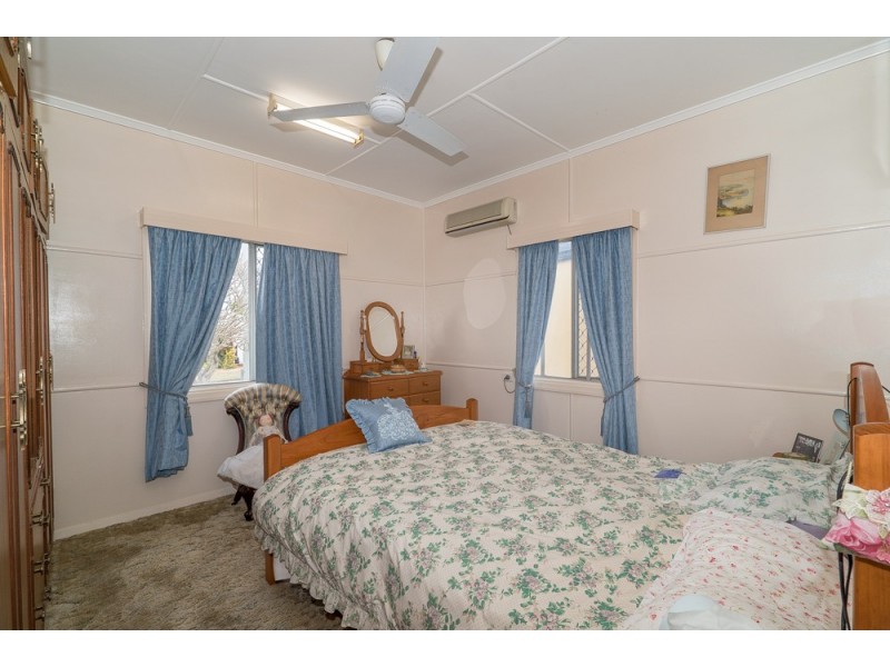 38 Collins Street, Woody Point QLD 4019