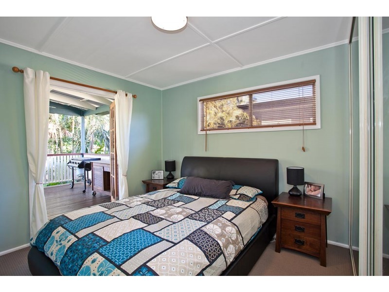 62 Longland Street, Redcliffe QLD 4020