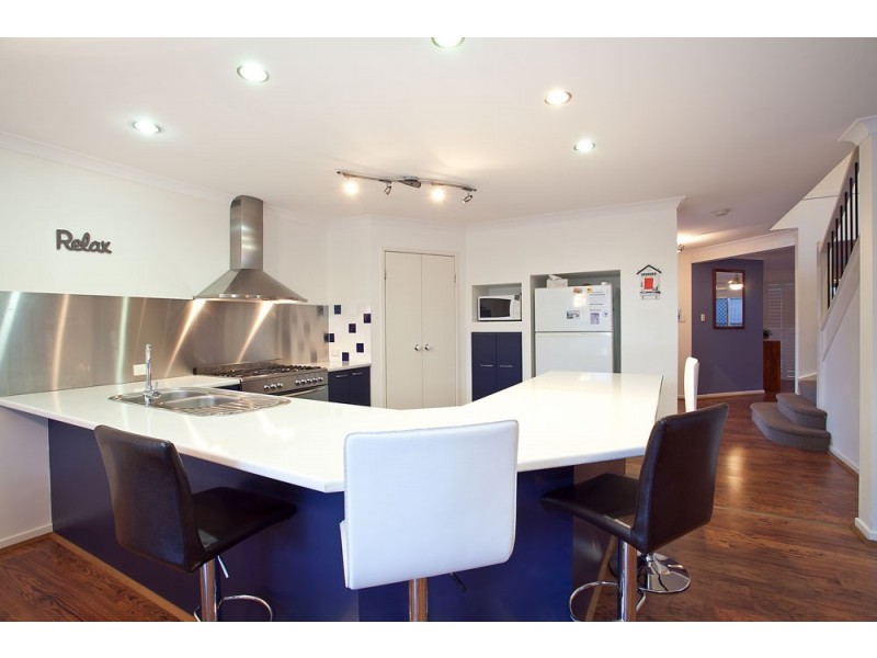 10 Albatross Close, North Lakes QLD 4509
