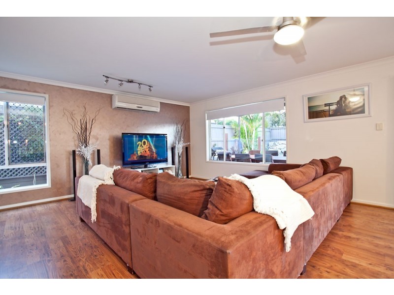 10 Albatross Close, North Lakes QLD 4509