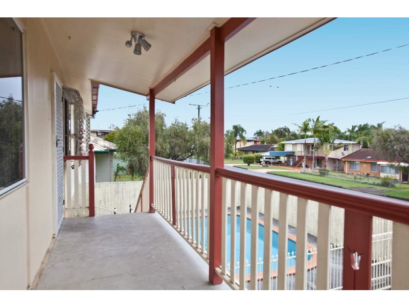 12 Longland Street, Redcliffe QLD 4020