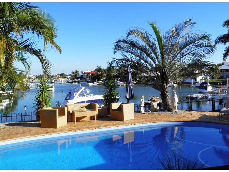 111 Griffith Road, Newport QLD 4020