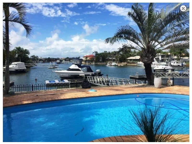 111 Griffith Road, Newport QLD 4020