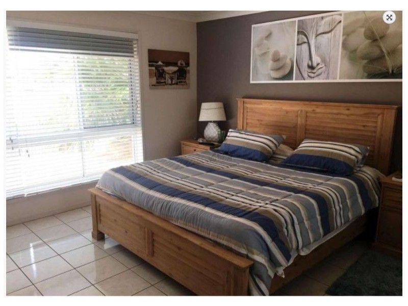 111 Griffith Road, Newport QLD 4020