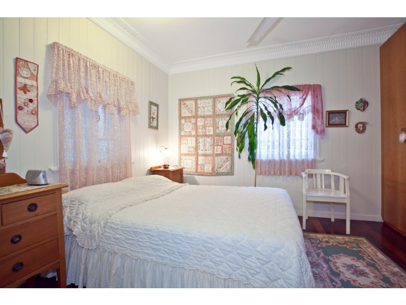 86 Reuben Street, Stafford QLD 4053