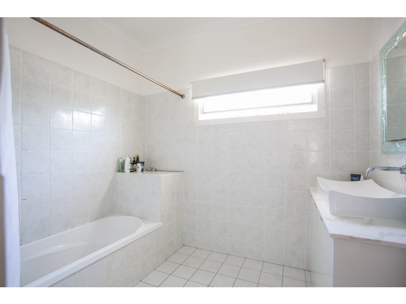 205 King Street, Clontarf QLD 4019