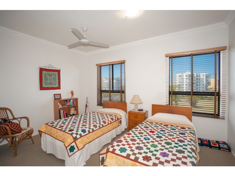 14/55 Marine Parade, Redcliffe QLD 4020