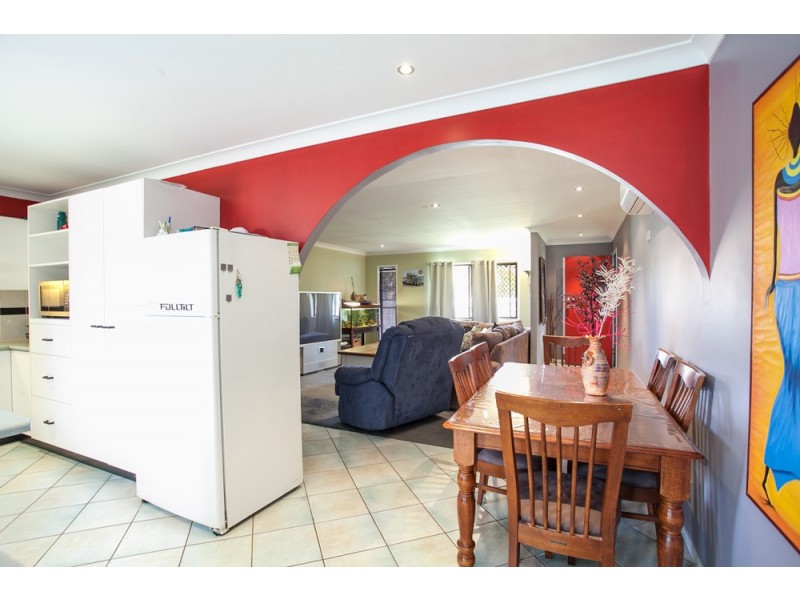 2 Alison Court, Kippa-ring QLD 4021