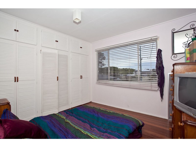 88 Eversleigh Road, Scarborough QLD 4020