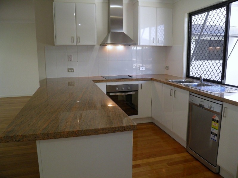 6/12-14 Georgina Street, Woody Point QLD 4019