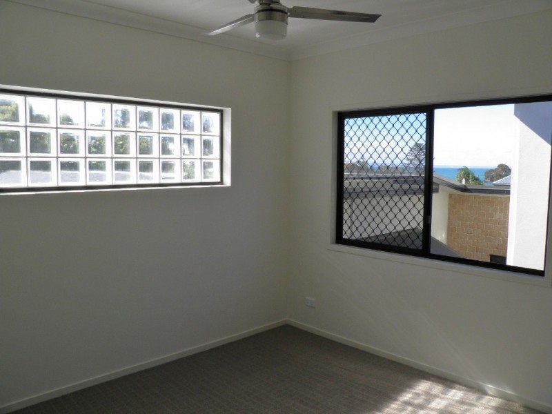 6/12-14 Georgina Street, Woody Point QLD 4019