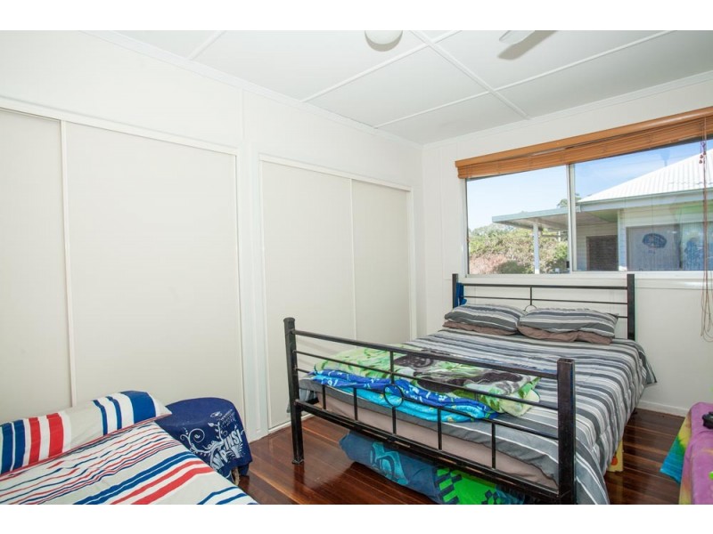24 Bradley Road, Clontarf QLD 4019