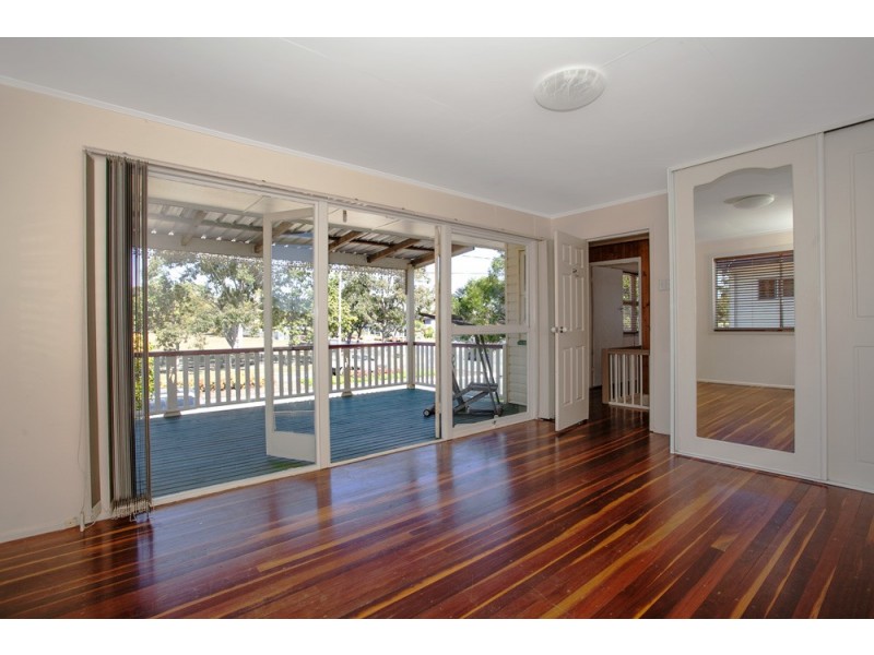 80 Klingner Road, Redcliffe QLD 4020