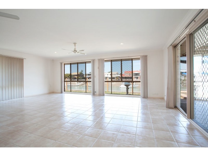 177 Griffith Road, Newport QLD 4020