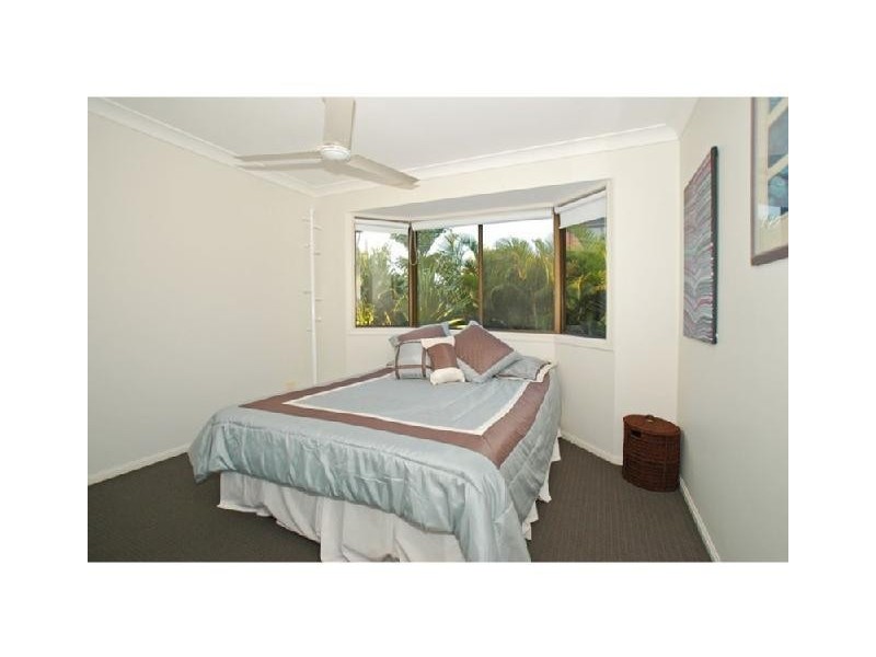 12 Resolute Court, Newport QLD 4020