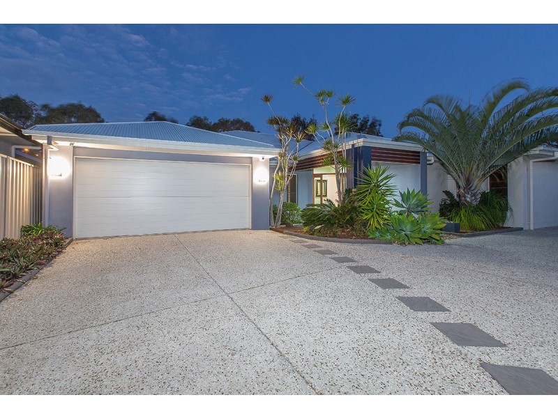 19 Skandia Court, Newport QLD 4020