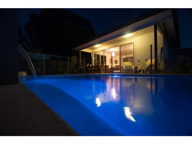 10 Dunns Terrace, Scarborough QLD 4020