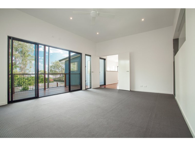 43 Yacht Street, Clontarf QLD 4019