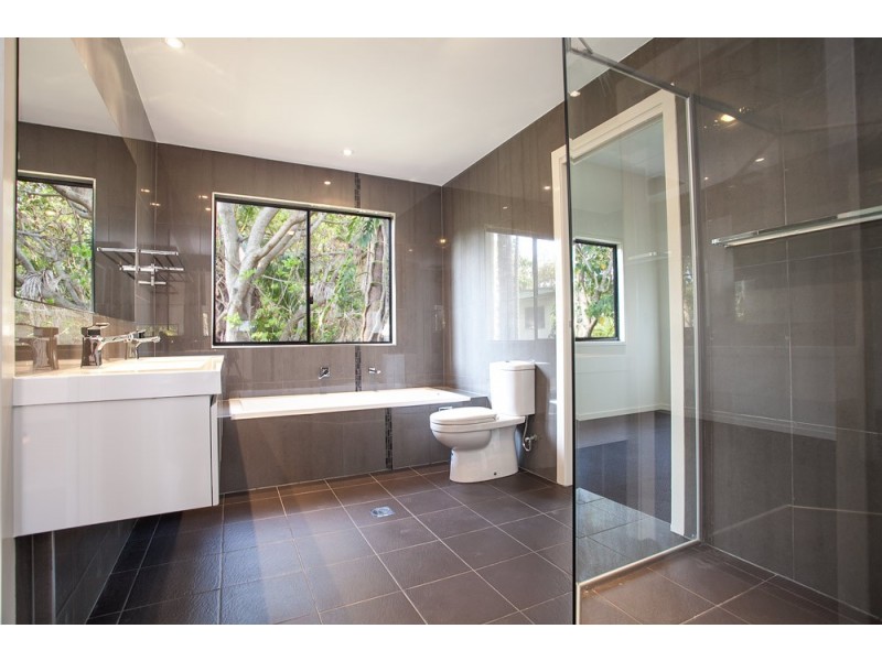 43 Yacht Street, Clontarf QLD 4019