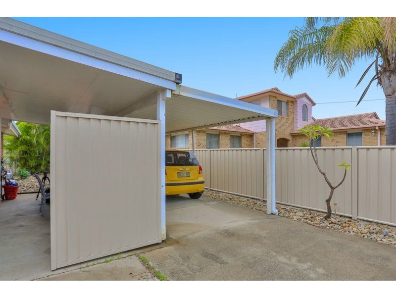 32 Pinewood Street, Redcliffe QLD 4020