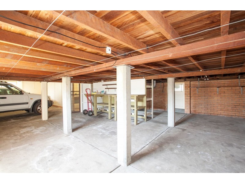 85 Klingner Road, Redcliffe QLD 4020