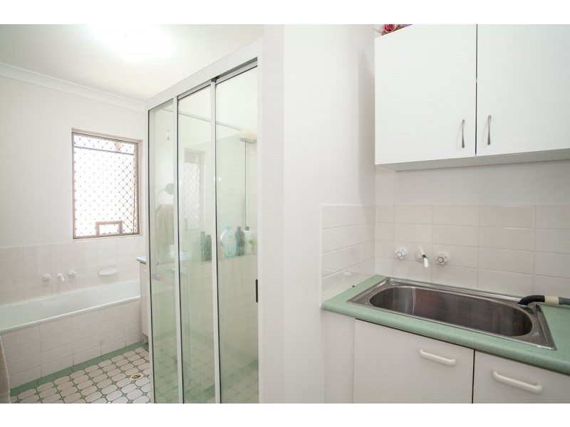 6/35 Wyllie Street, Redcliffe QLD 4020