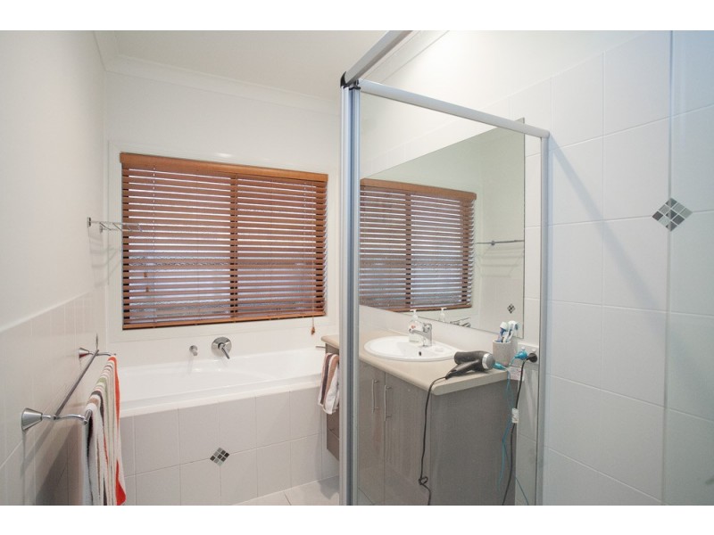 11 Riberry Court, North Lakes QLD 4509