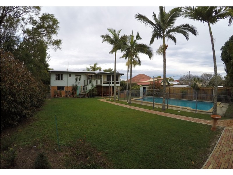 8 Westbrook Street, Woody Point QLD 4019