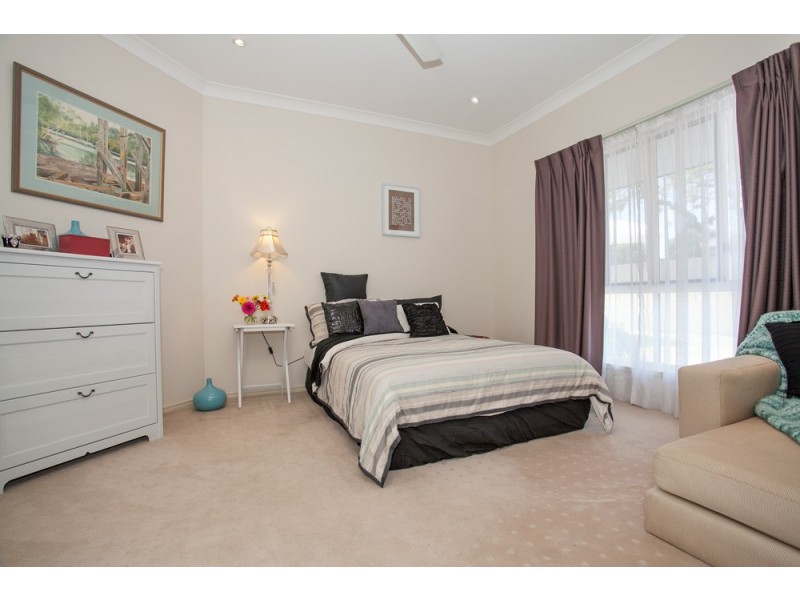 179 Oxley Avenue, Woody Point QLD 4019