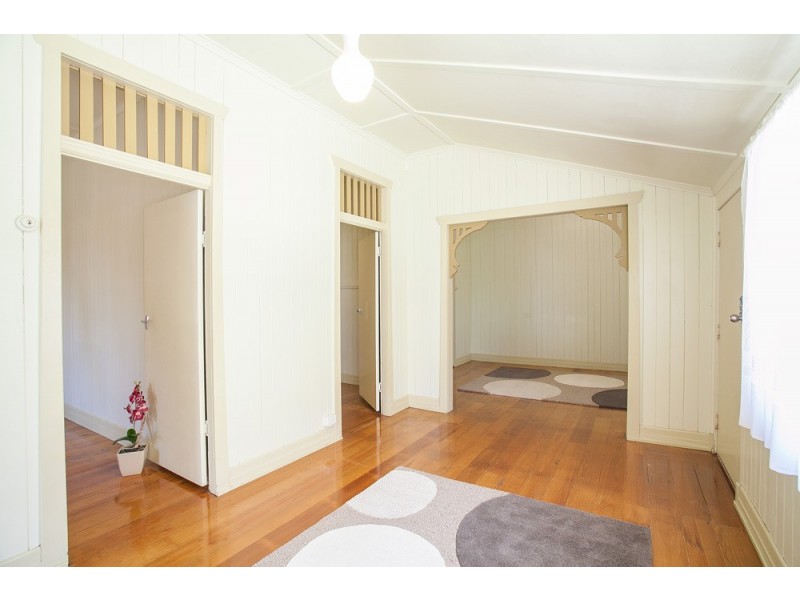13 Margaret Street, Scarborough QLD 4020